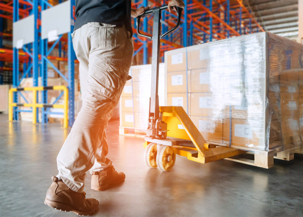 Maximizing Efficiency: A Comprehensive Guide to Material Handling Solutions